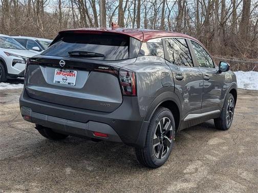 2025 Nissan Kicks SV