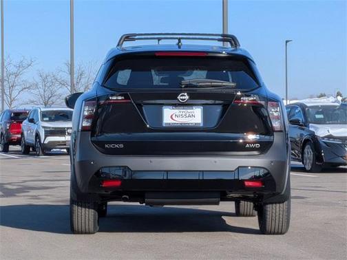 2026 Nissan Kicks SV