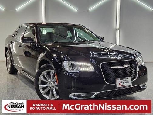 2019 Chrysler 300 Touring