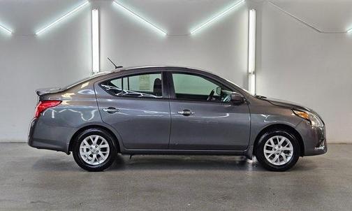 2019 Nissan Versa 1.6 SV