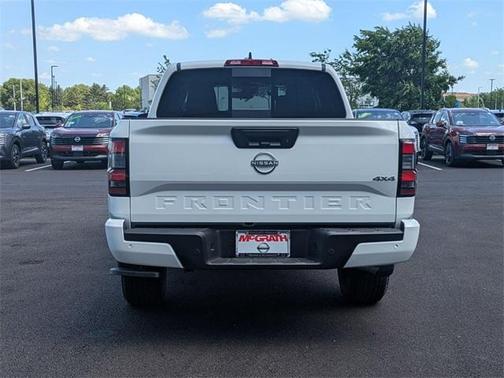2025 Nissan Frontier SV