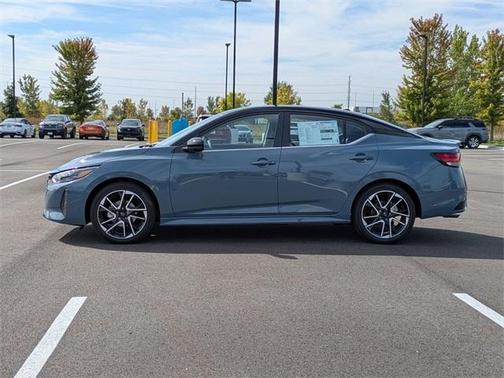 2025 Nissan Sentra SR