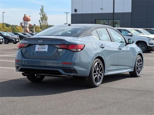 2025 Nissan Sentra SR