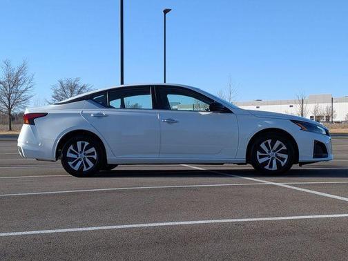 2025 Nissan Altima S