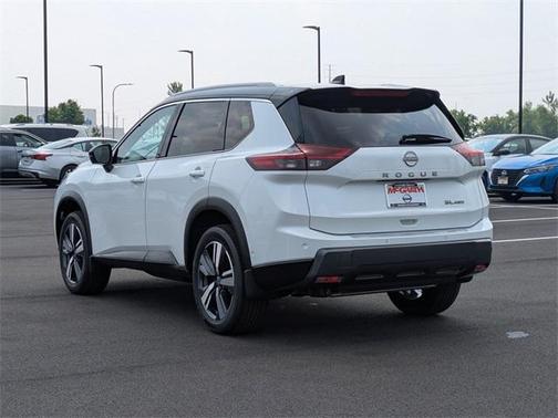 2025 Nissan Rogue SL