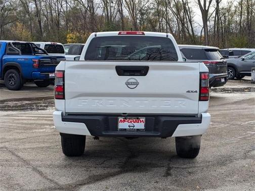 2025 Nissan Frontier SV