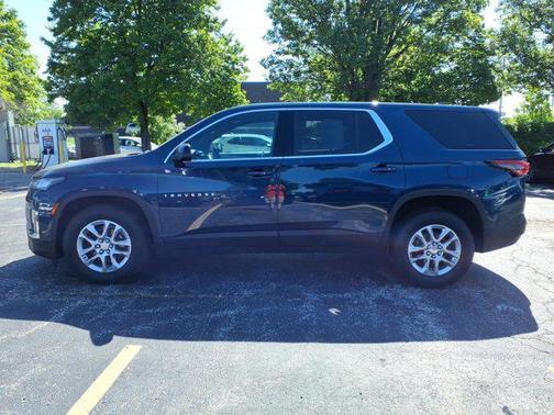 Northsky Blue Metallic 2023 Chevrolet Traverse LS