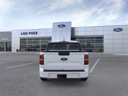 2025 Ford Maverick Lobo Standard