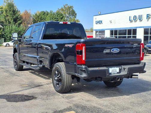 2024 Ford F-350 XLT