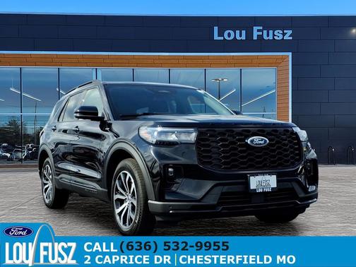 Black Metallic 2025 Ford Explorer ST-Line