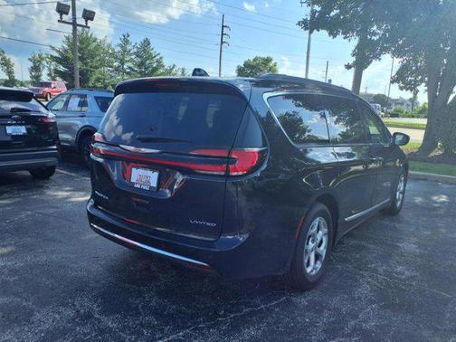 2023 Chrysler Pacifica Limited
