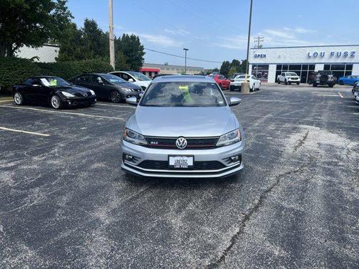 2016 Volkswagen Jetta 2.0T GLI SE