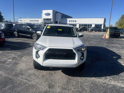 2023 Toyota 4Runner SR5 Premium