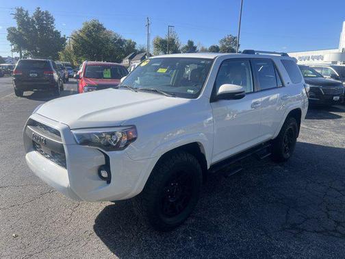2023 Toyota 4Runner SR5 Premium