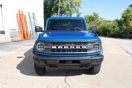 2025 Ford Bronco Base 2 Door 4x4