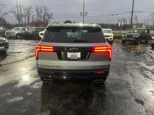 2024 Chevrolet Traverse RS