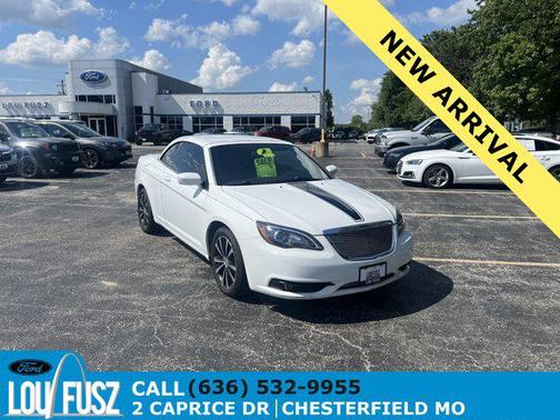 2014 Chrysler 200 S