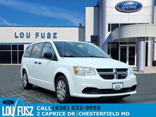 White Knuckle Clearcoat 2019 Dodge Grand Caravan SE