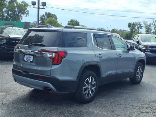 2023 GMC Acadia SLE