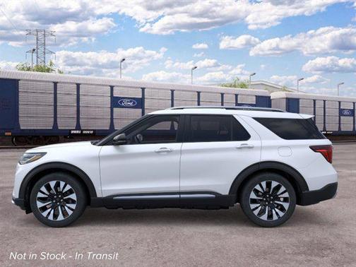 Star White Metallic Tri-Coat 2026 Ford Explorer Platinum