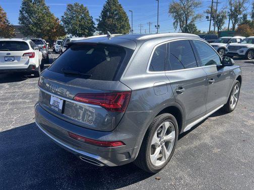 2023 Audi Q5 45 S line Premium Plus