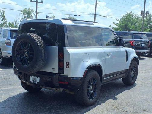 2022 Land Rover Defender X-Dynamic HSE