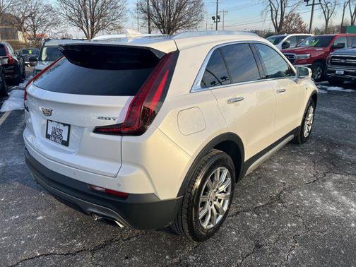 2019 Cadillac XT4 Premium Luxury