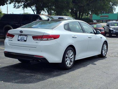 2017 Kia Optima EX