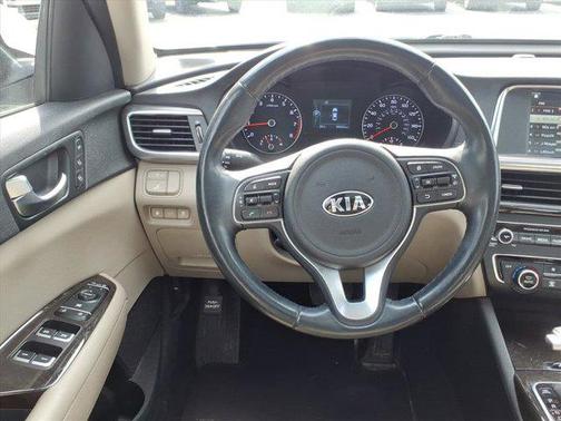 2017 Kia Optima EX
