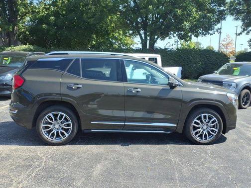 2024 GMC Terrain Denali
