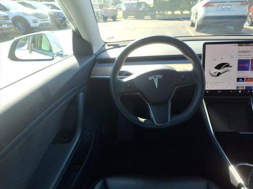 2019 Tesla Model 3 Standard Range