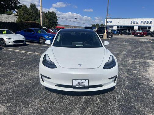 2019 Tesla Model 3 Standard Range