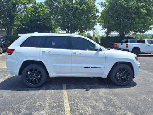 2021 Jeep Grand Cherokee Laredo