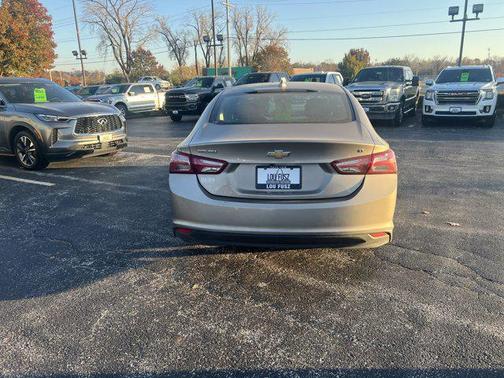 2022 Chevrolet Malibu LT