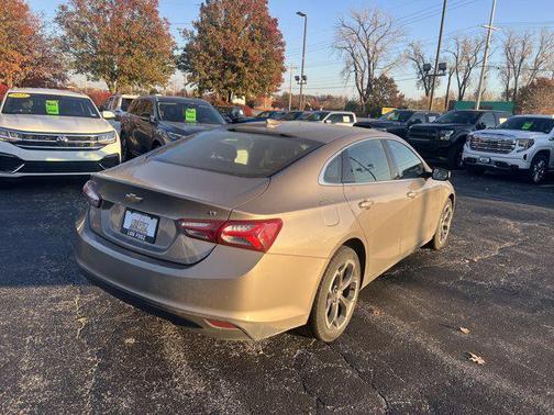 2022 Chevrolet Malibu LT