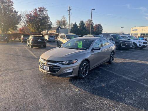 2022 Chevrolet Malibu LT