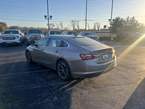 2022 Chevrolet Malibu LT