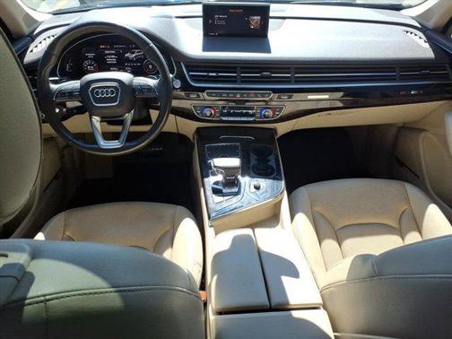 2019 Audi Q7 55 Prestige