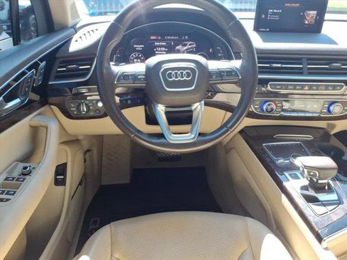2019 Audi Q7 55 Prestige
