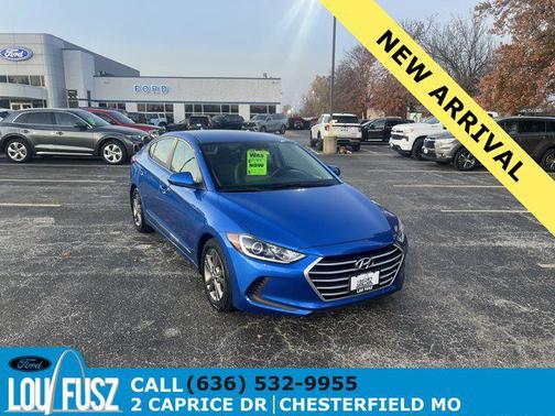 2017 Hyundai ELANTRA SE