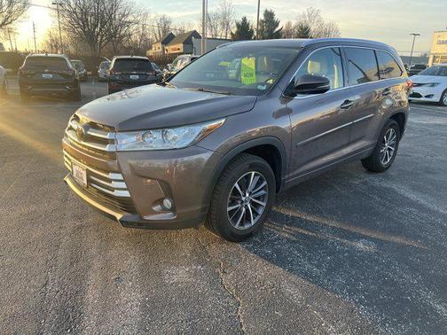 2017 Toyota Highlander XLE
