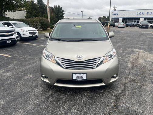 2015 Toyota Sienna XLE