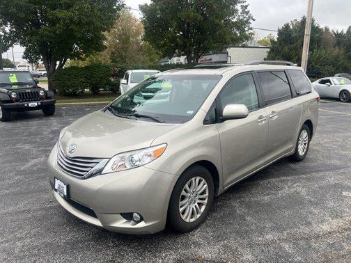 2015 Toyota Sienna XLE