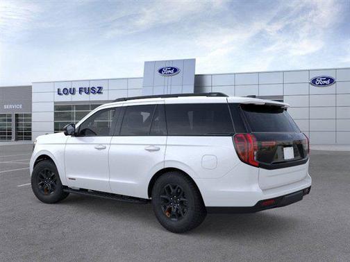 Star White Metallic Tri-Coat 2026 Ford Expedition Tremor
