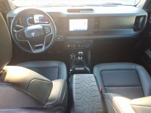 2022 Ford Bronco Black Diamond