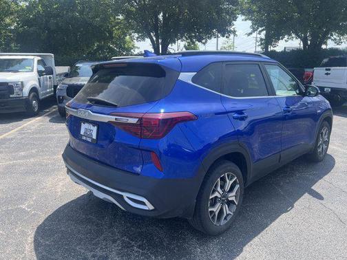 2022 Kia Seltos EX