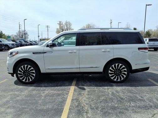 2024 Lincoln Navigator Black Label
