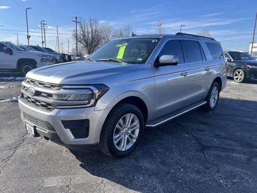 2022 Ford Expedition Max XLT