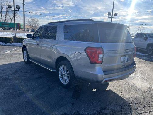 2022 Ford Expedition Max XLT