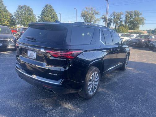 2023 Chevrolet Traverse Premier